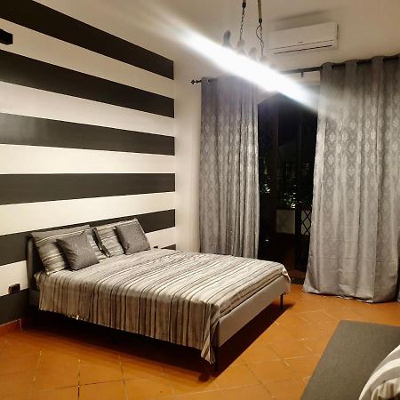 La Casa Del Fragnone Bed & Breakfast ปากานิ ภายนอก รูปภาพ