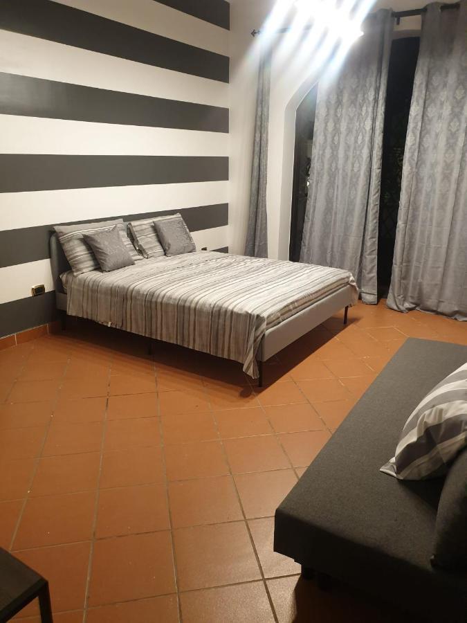 La Casa Del Fragnone Bed & Breakfast ปากานิ ภายนอก รูปภาพ