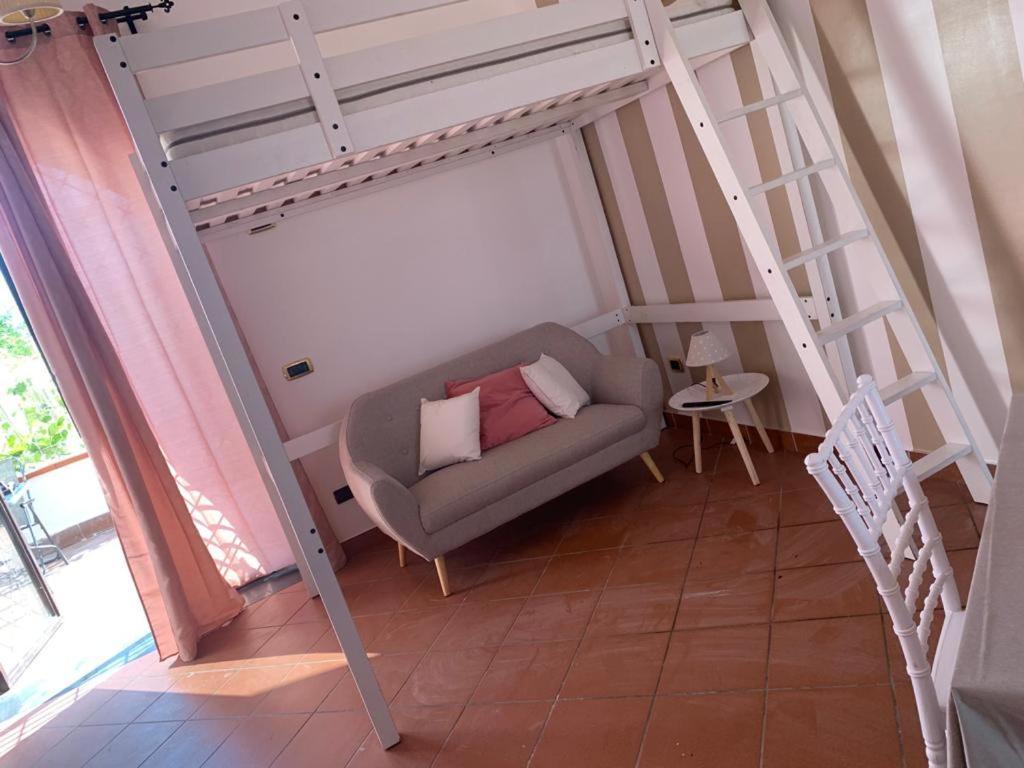 La Casa Del Fragnone Bed & Breakfast ปากานิ ภายนอก รูปภาพ