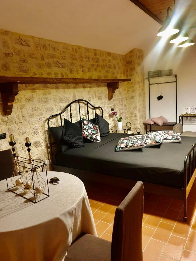 La Casa Del Fragnone Bed & Breakfast ปากานิ ภายนอก รูปภาพ